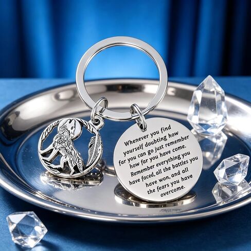 HUTIMY Wolf Gifts for Men Women Adults Him Her Viking Wolf Lovers Jewelry Wolf Keychain in Kuwait