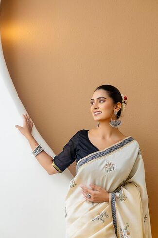 Elegant Cream Cotton Saree with Black Border and Embroidered Floral Design – Traditional Ethnic Wear for Women in Kuwait