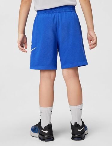 شورت منسوج للأولاد من Nike Sportswear Club مقاس 6 بوصات in Kuwait