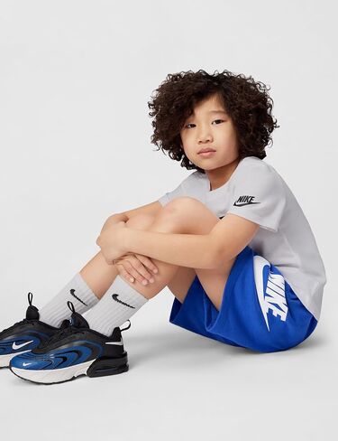 شورت منسوج للأولاد من Nike Sportswear Club مقاس 6 بوصات in Kuwait