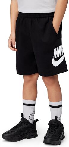 شورت منسوج للأولاد من Nike Sportswear Club مقاس 6 بوصات in Kuwait