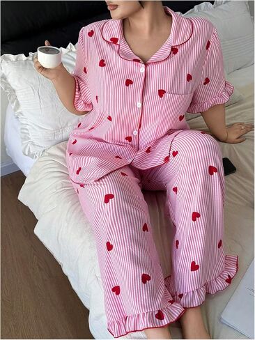 WDIRARA Women's Plus Size Heart Print Striped Pajama Set Button Down Short Sleeve Sleepwear Pants Pjs Set in Kuwait