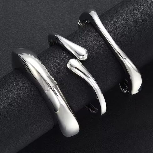 JUNVirtuous Chunky Gold Bangles for Women 3Pcs Stackable Bracelets 18K Gold Plated Bangle Bracelets Set Non Tarnish Lightweight Arm Cuff Jewelry Gift for Women Vacation Outfit Accessories in Saudi Arabia