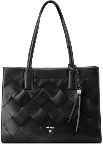 Kitra Tote in Kuwait