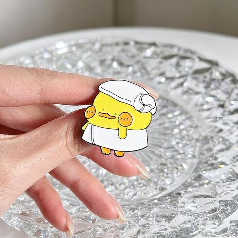 لطيف سبا يوم بطة المينا دبوس Kawaii حمام الوقت الأصفر بطة التلبيب بروش مضحك البطة شارة بدبوس لحقائب الظهر السترات فستان اكسسوارات الديكور in Kuwait