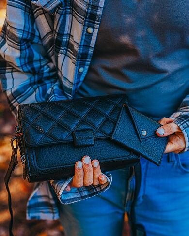 Wrangler 2 Pcs Flap Crossbody Bags for Women Detachable Dual-compaument Wallet Set in Kuwait