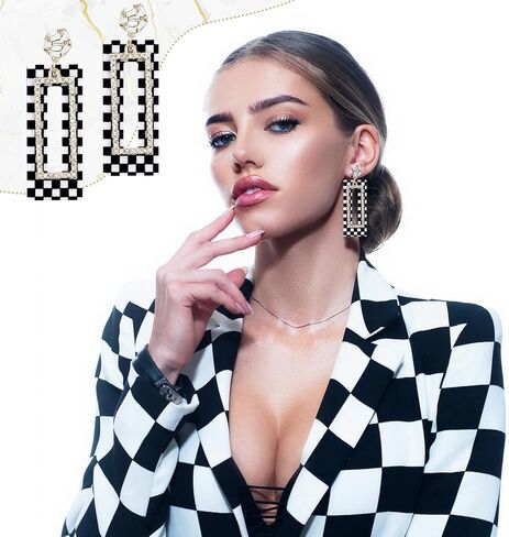 Sureio 6 Pairs Checkered Hoop Earrings Set Black White Plaid Earrings Gold Filled Enamel Dangle Drop White Black Enamel Hooped Gifts in Kuwait