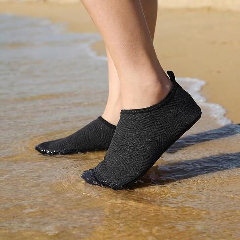 Minimalist Aqua Shoes Breathable Mesh Water Socks Quick-Dry Athletic Swim Shoes for Adults Indoor Outdoor in Kuwait