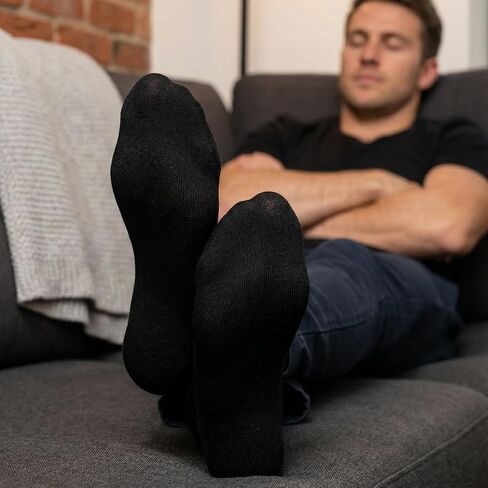 100Pairs Low Cut Ankle Socks Bulk, No Show Athletic Sock for Women Men, Thin Breathable Casual Short Socks, Black Unisex Adult Sock Pack for Winter Christmas Homeless Gifts in Saudi Arabia