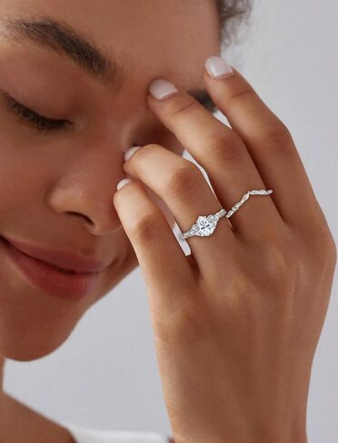 Moissanite Engagement Ring Set 1.25CT D Color VVS1 Clarity Pear Shaped 925 Sterling Silver Wedding Sets Rings Bridal Promise Ring Jewelry for Women with Certificate Size 5-10 in Saudi Arabia