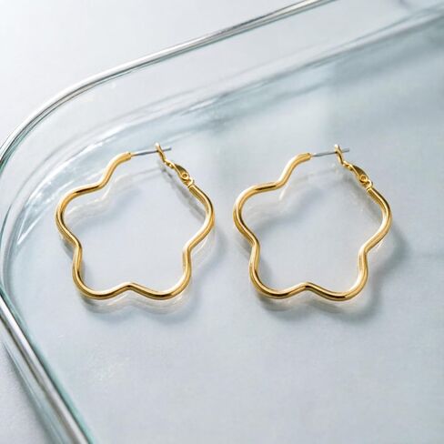 Gold Statement Hoops for Women 14K Gold Plated Flower Hoop Earrings Lightweight Floral Hopps Trendy Boho Jewelry in Saudi Arabia