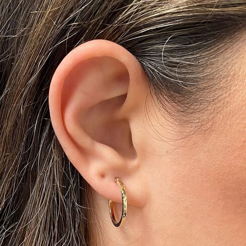 Italian 14k Yellow Gold Diamond Cut Small Hollow Square Hoop Earrings in Kuwait