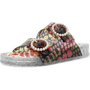 Blue by Betsey Johnson Landin in Saudi Arabia