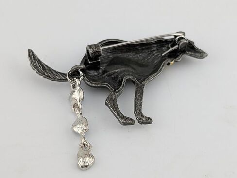 POOPING DOG BROOCH pewter-tone metal black lab labrador puppy & chain of poop heart crystals- novelty pet groomer/animal vet pin in Kuwait