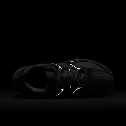 نايك للنساء نايك V5 RNR Schuh (دامين) in Kuwait