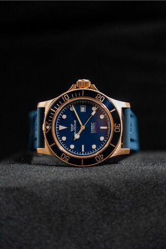 Glycine Men's Combat Sub Bronze 42mm Automatic Watch GL0323 in Saudi Arabia