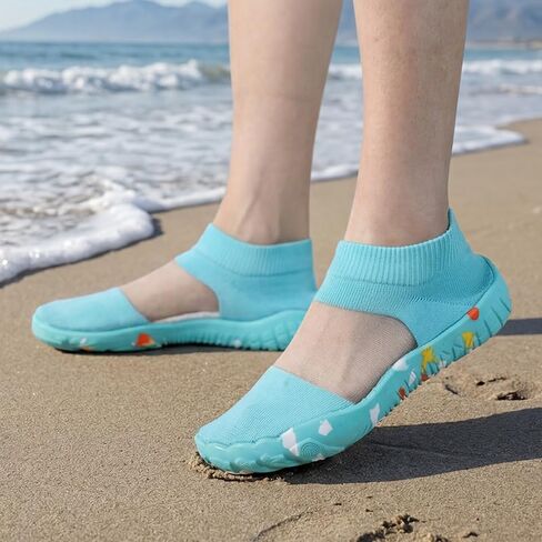 Women's Quick Dry Water Shoes, Breathable Mesh Aqua Socks, Non-Slip Barefoot Beach Shoes for Swimming Surfing Yoga, 4 Colors, Size US5-US12 in Kuwait