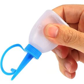 Akozon 6Pcs 30ML Small Squeeze Bottle With Pointed Tip One Ounce Plastic Squeeze Bottle Needle Tip Dropper Bottles Industrial Glue Gel Oil Squeeze Empty Bottle Jet Dispenser with Twist On Cap Lids