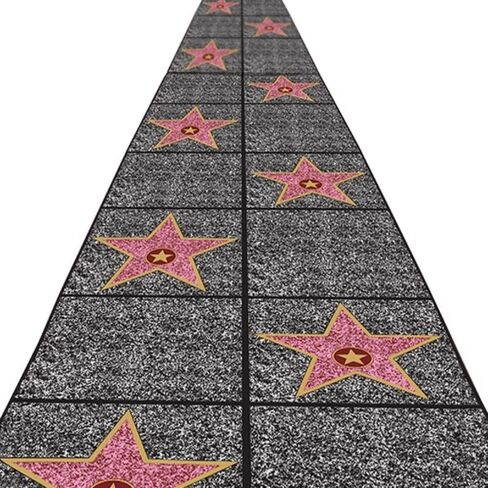 Fun Express Hollywood Star Aisle Runner - ديكور الحفلات - قطعة واحدة in Kuwait