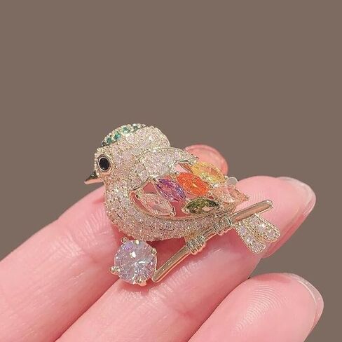 Crystal Bird Brooch Pin for Women Elegant Animal Rhinestone Lapel Pin for Scarf Coat Dress Hat Party Gift Accessory in Kuwait