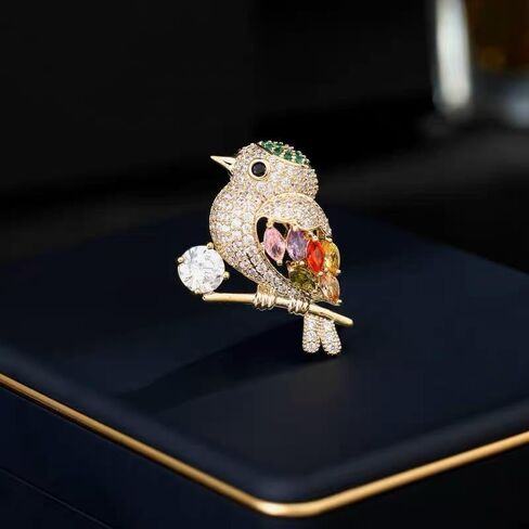 Crystal Bird Brooch Pin for Women Elegant Animal Rhinestone Lapel Pin for Scarf Coat Dress Hat Party Gift Accessory in Kuwait