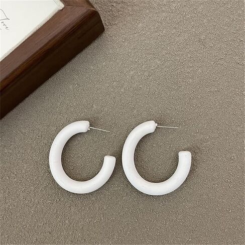 Minimalist Half Huggie Hoop Earrings for Women Acrylic Lightweight Chunky C Shaped Open Hoops Round Tube Stud Earrings Fashion Vintage Y2K Holiday Party Jewelry for Mother in Kuwait
