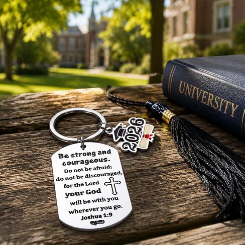KINMES 2026 Senior High School Graduation Keychain Gifts for Teenage Friend, Class of 2026 Grad Gift for Him Her Inspirational Christian Graduation Decoration for 5th 8th College Boys Girls in Saudi Arabia