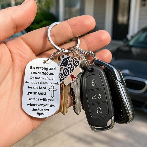 KINMES 2026 Senior High School Graduation Keychain Gifts for Teenage Friend, Class of 2026 Grad Gift for Him Her Inspirational Christian Graduation Decoration for 5th 8th College Boys Girls in Saudi Arabia