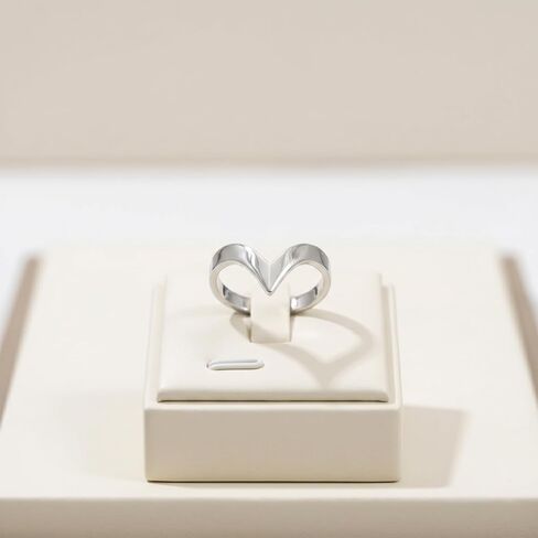Rhodium on Sterling Silver Pointy Wishbone Triangle Spike V Shape Chevron Ring in Saudi Arabia