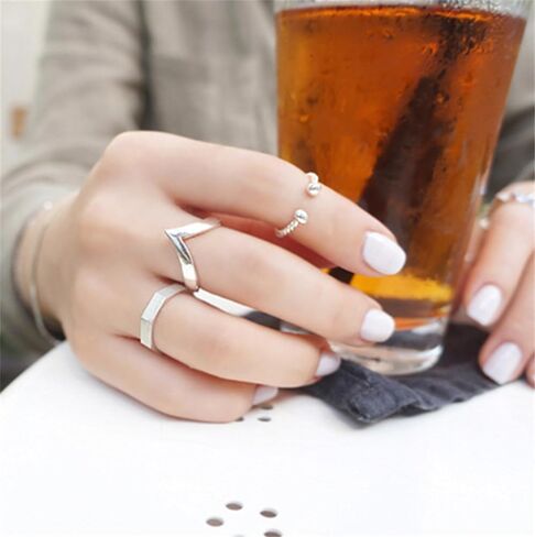 Rhodium on Sterling Silver Pointy Wishbone Triangle Spike V Shape Chevron Ring in Saudi Arabia