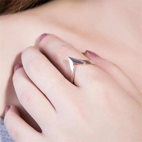 Rhodium on Sterling Silver Pointy Wishbone Triangle Spike V Shape Chevron Ring in Saudi Arabia