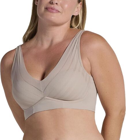Daily Lace Wireless Support Bra in Kuwait