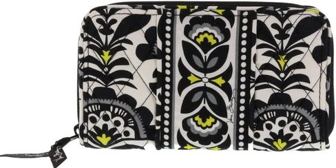 Vera Bradley Accordion Wallet in Fanfare in Kuwait