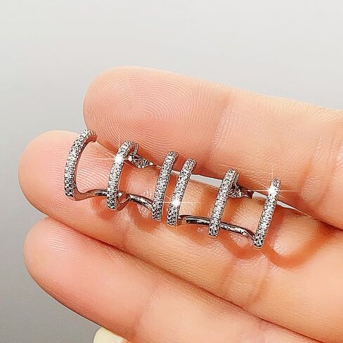 Trendy Claws Design Stud Earrings for Women Stylish Bright Jewelry in Kuwait