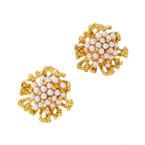 Vintage Beads Pearl Cluster Gold Stud Earrings for Women Unique Exquisite Statement Beaded White Pearls Ball Drop Earring Y2K Prom Party Jewelry Gift in Saudi Arabia