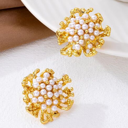 Vintage Beads Pearl Cluster Gold Stud Earrings for Women Unique Exquisite Statement Beaded White Pearls Ball Drop Earring Y2K Prom Party Jewelry Gift in Saudi Arabia