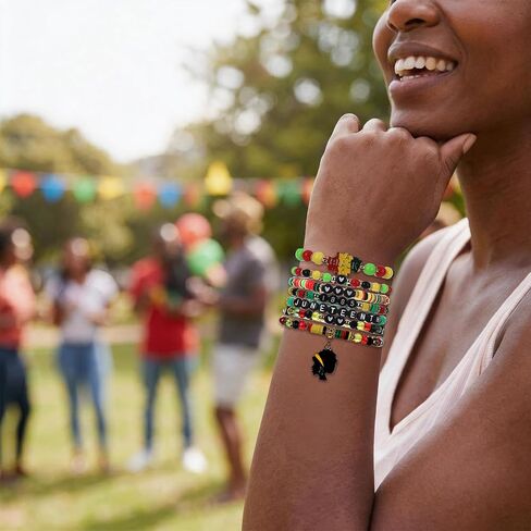 Black American Independence Bracelets, 4 Pcs Handmade Stackable Stretch Bracelets with Card, Happy Juneteenth Clay Celebrate Gifts for Adults Women Holiday Decorations in Saudi Arabia