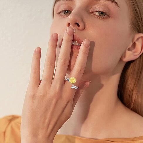 Sterling Silver Sunflower Ring for Women You are My Sunshine Ring Adjustable Sunflower Open Ring Jewelry Gift Promise Ring in Kuwait