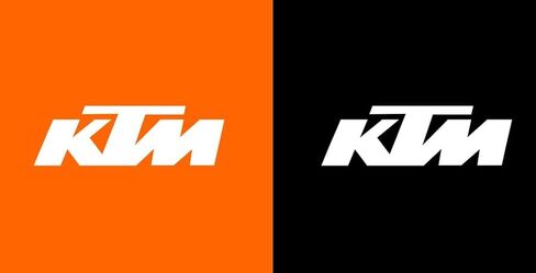 قبعة KTM الأصلية للسباقات المنحنية باللون الأسود Snapback 3PW260015500 in Kuwait