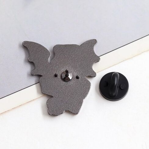 Warhammer 40K Lord of the Night Skull & Bat Brooch, Long Live the Night Lord Metal Pin Badge with Pin and Clasp Fastening in Saudi Arabia