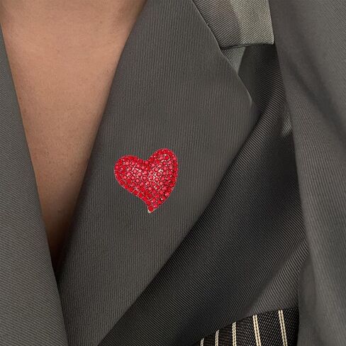 Retro Heart Shaped Crystal Brooch Pin for Women Sparkling Diamond-Studded Design for Jackets, Coats, and Blouses in Saudi Arabia