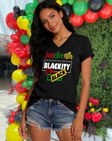Juneteenth قمصان للنساء احتفال 1865 جرافيك تي شيرت بلايز Vneck يوم الحرية كم قصير تي شيرت in Kuwait