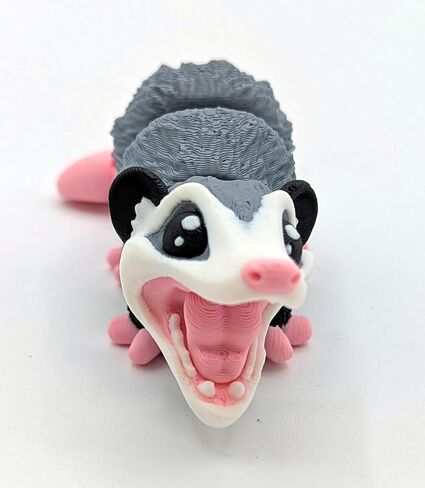 3D Printed Articulated Opossum Fidget - Poseable Possum Figurine Sensory Desk for Stress Relief, Anxiety & Focus - Fun Opossum Gift for Collectors, Adults & Office Professionals in Kuwait