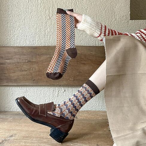HeTaoCat Womens Vintage Patterned Crew Socks 5 Pairs, Boho Knit Cotton Mid Calf Socks, Size 5-9 Casual Socks for Daily Wear in Kuwait