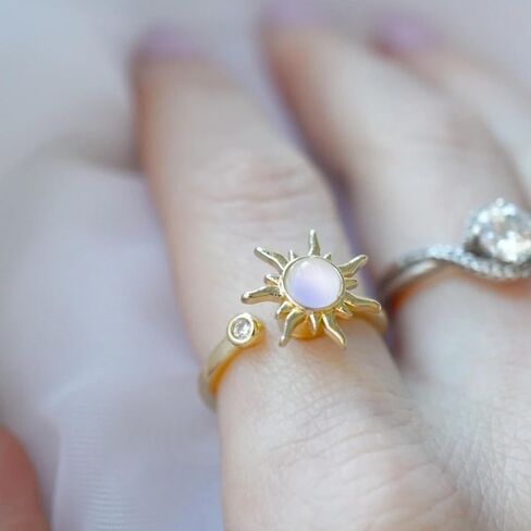Sun Ring Adjustable Sunburst Rotating Open Ring – Anti-Anxiety Spinner Ring with Crystal Accent, Minimalist Celestial Sun, Stress Relief Jewelry, Boho, Fidget, Sunflower, Elegant in Saudi Arabia