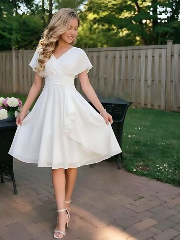 Short Junior Bridesmaid Dresses Chiffon Flower Girl Dress for Wedding V-Neck Girls Party Dress in Kuwait
