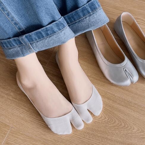 3 Pairs Summer Split Toe Socks for Women Thin Invisible Non Slip Boat Socks for Flip Flops Clogs Slippers in Kuwait