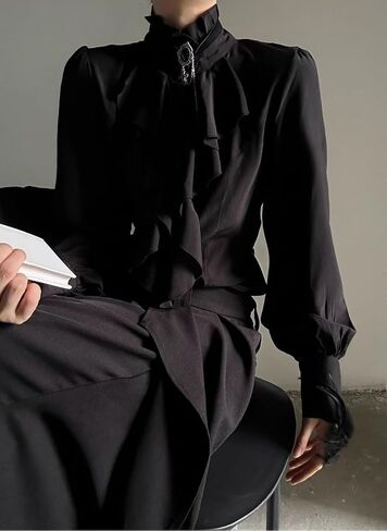 Y2K Ouji Fashion Victorian Blouse Women Vintage Emo Goth Grunge Visual Kei Lolita Shirt Tops Alt Clothes in Kuwait