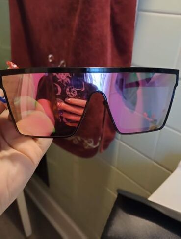 Oversized Shield Sunglasses for Women Men, Bold Black Frame with Pink Mirror Lenses, UV400 Protection Shades in Saudi Arabia