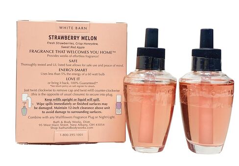 Bath & Body Works Strawberry Melon - 4 Wallflowers Home Fragrance Refill with a Marbela Natural Oats Sample Soap. in Kuwait